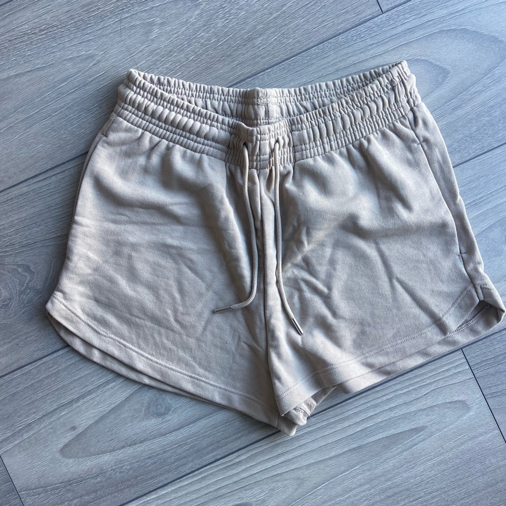 H&M Taupe Sweatshorts